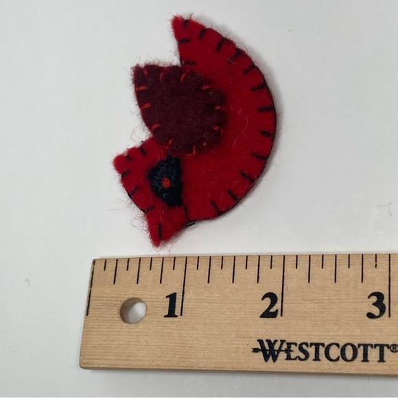 Red Cardinal Birds 100% Wool Felt 10 (2) Packs Embellishments Needle Felting - Picture 10 of 15